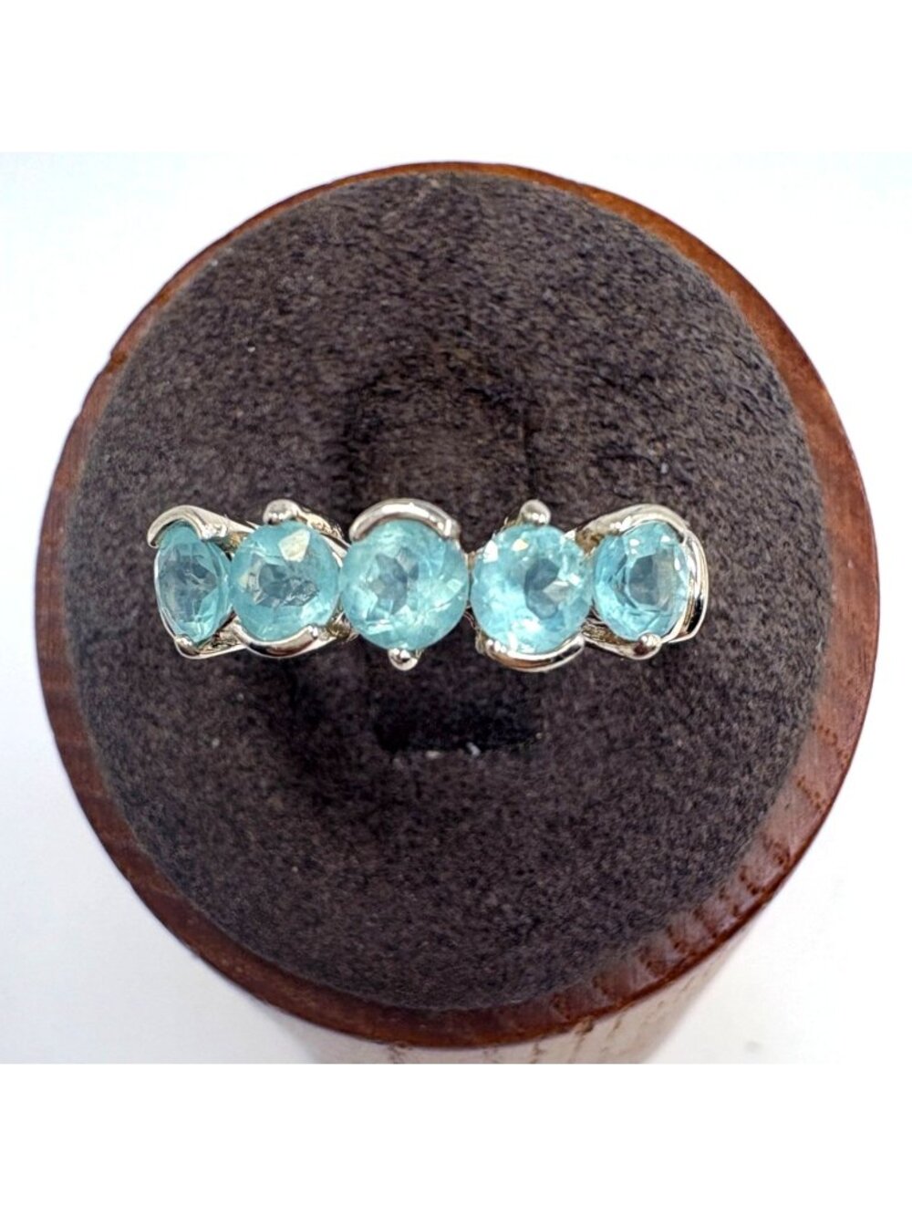 VTG Solid Sterling Silver 925 Blue Topaz Prong Set Band Ring Size 8